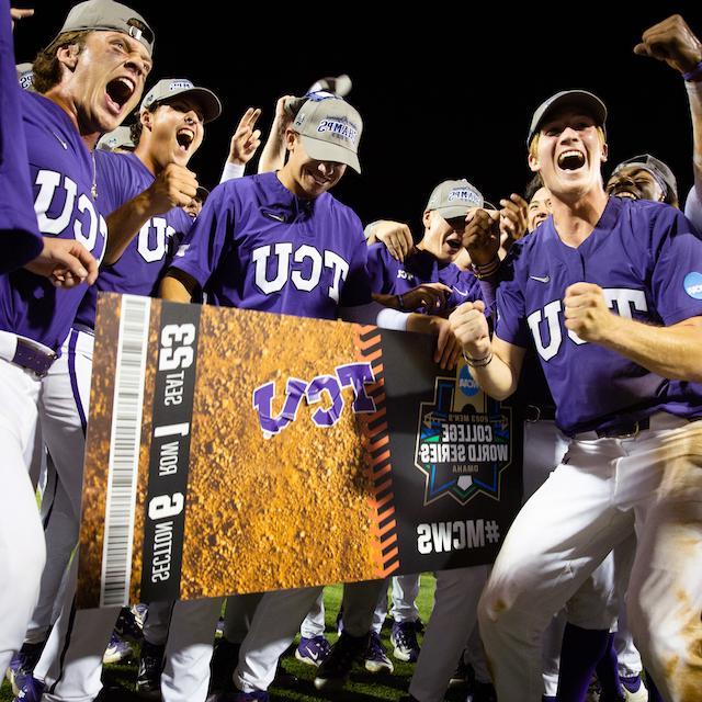 Baseball team celebrates